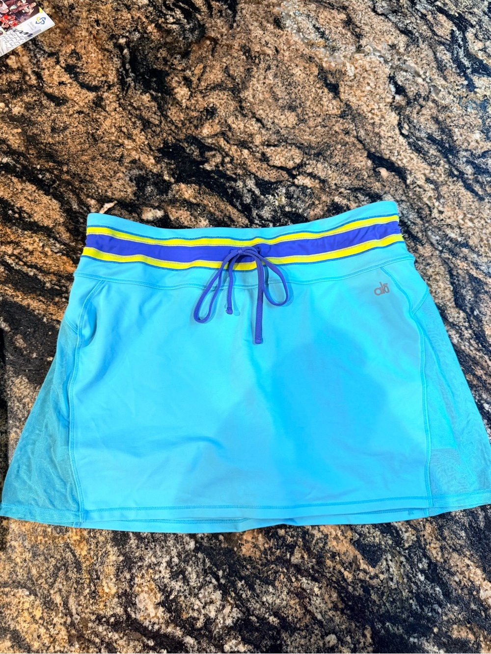 Alo skirt with Striped Waistband